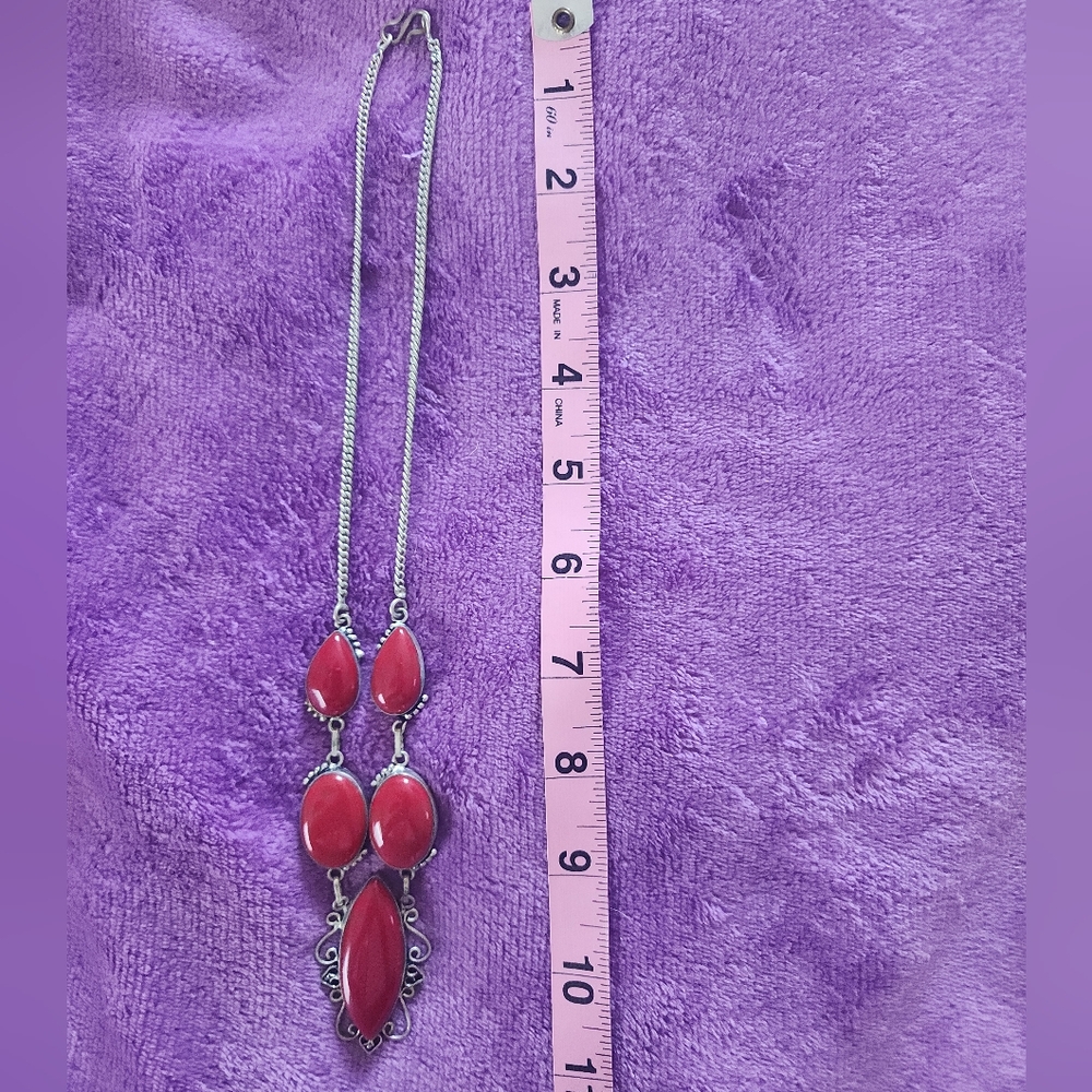 Elegant Red Pendant Necklace